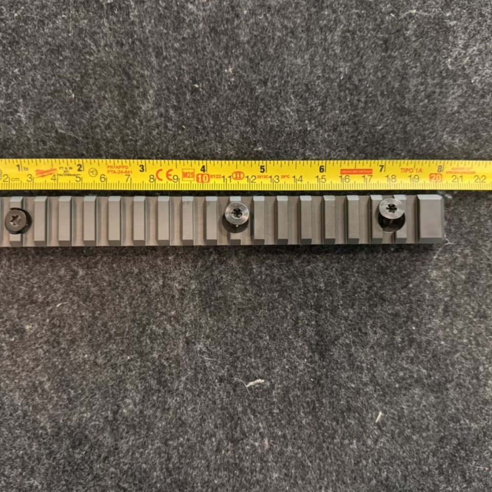 Image 1 - 2x Q Mini Fix Top Rails