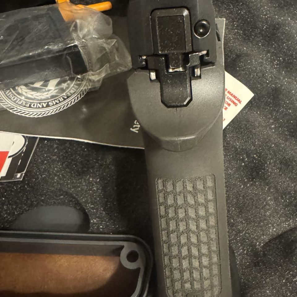 Image 3 - New Sig P320 Spectre Comp 