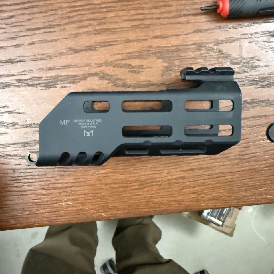 Image 1 - Midwest MCX 5.25 Handguard
