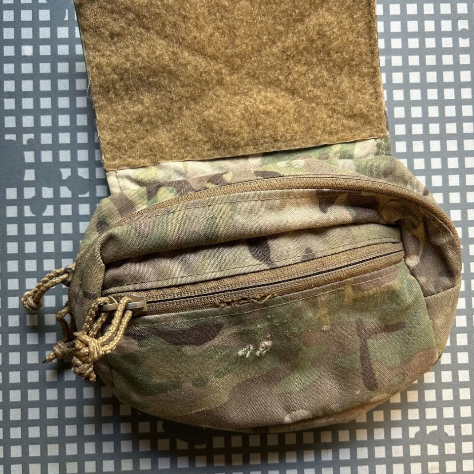 Image 1 - Spiritus dangler 