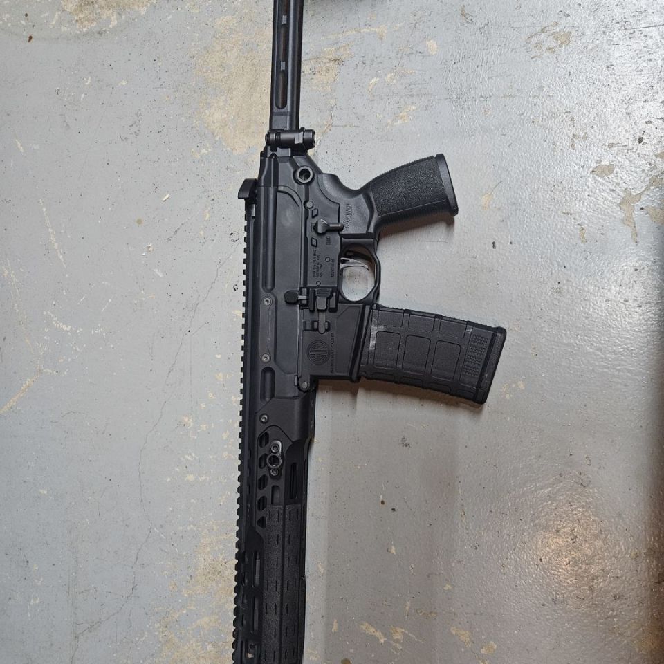 Image 2 - 5.56 11.5 spear lt