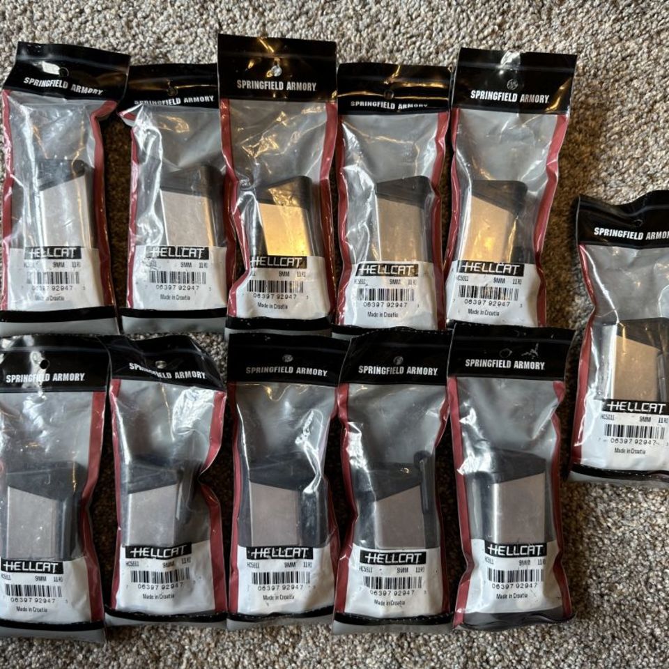 Image 1 - Hellcat 11rd 9mm Mags $15ea