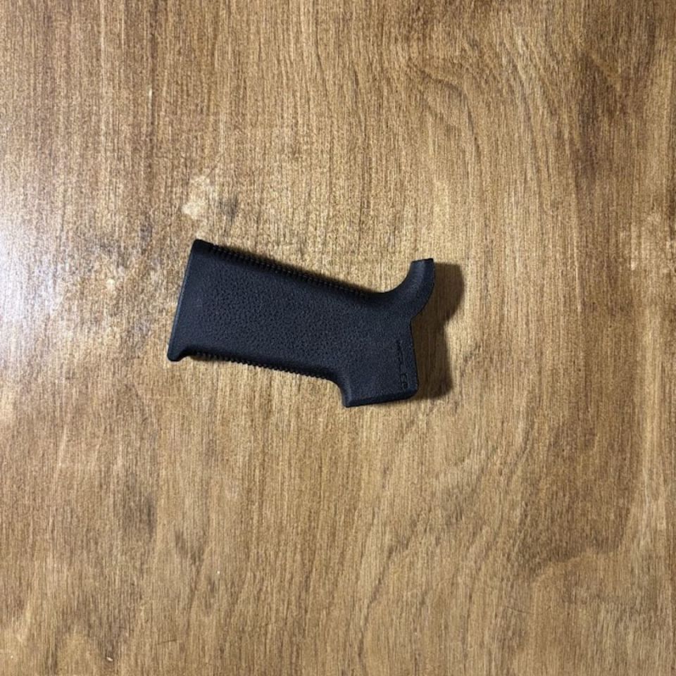 Image 1 - Magpul SL grip