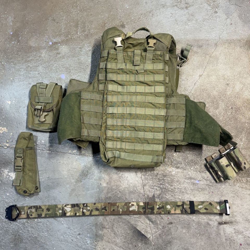 Image 2 - Eagle Ind. plate carrier
