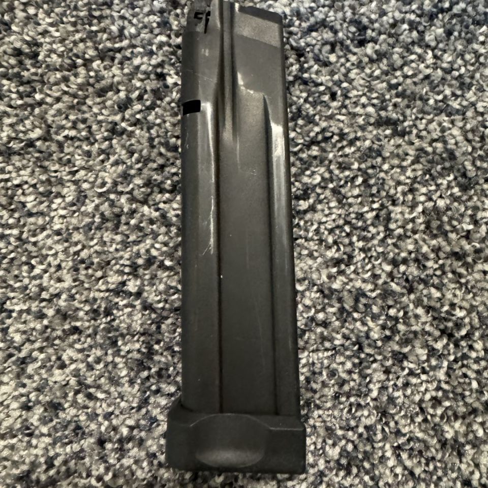 Image 1 - STI 2011 140mm practice mag