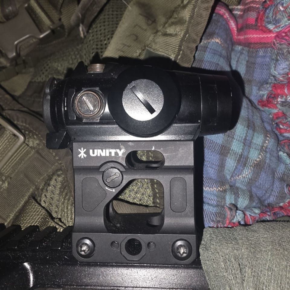 Image 1 - Romeo 4t unity riser