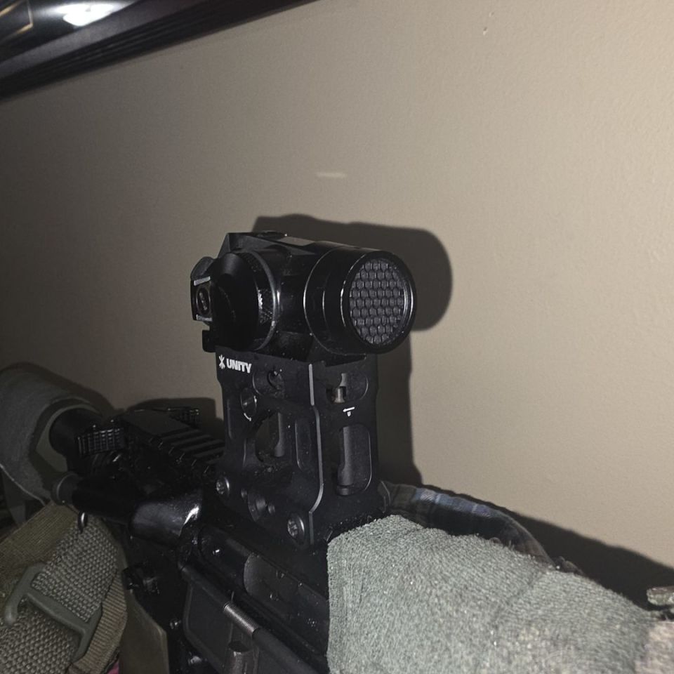 Image 3 - Romeo 4t unity riser