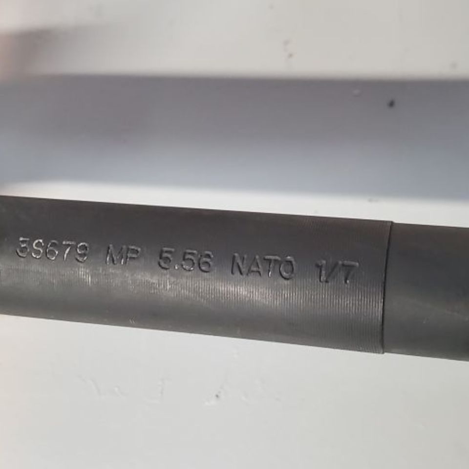 Image 2 - m16a4 upper 20" 