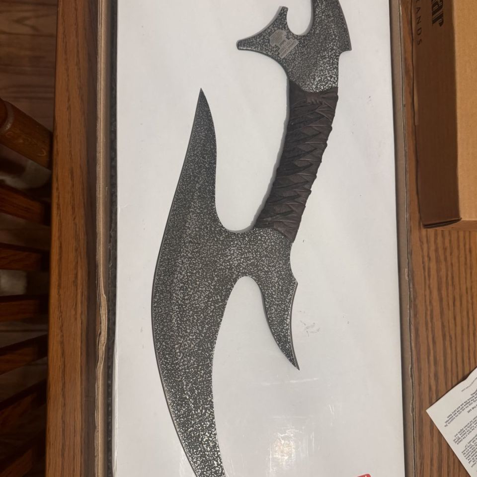 Image 5 - United Cutlery Kit Rae Volkoth