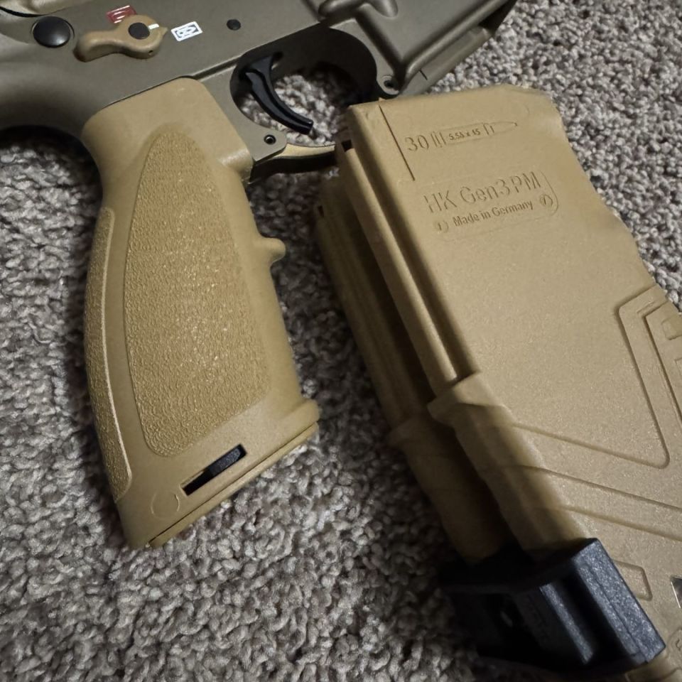 Image 3 - HK416 V4 Grip Ral8000