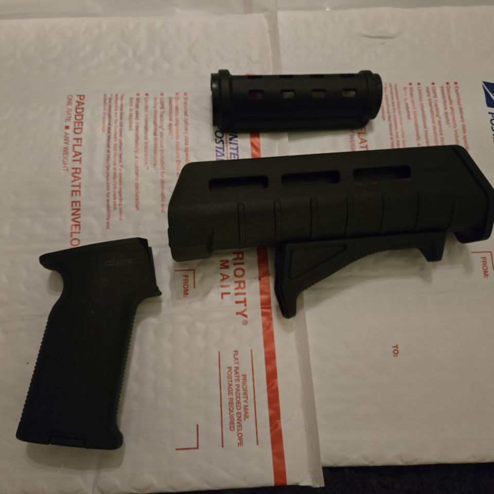 Image 1 - Magpul ak handguard set