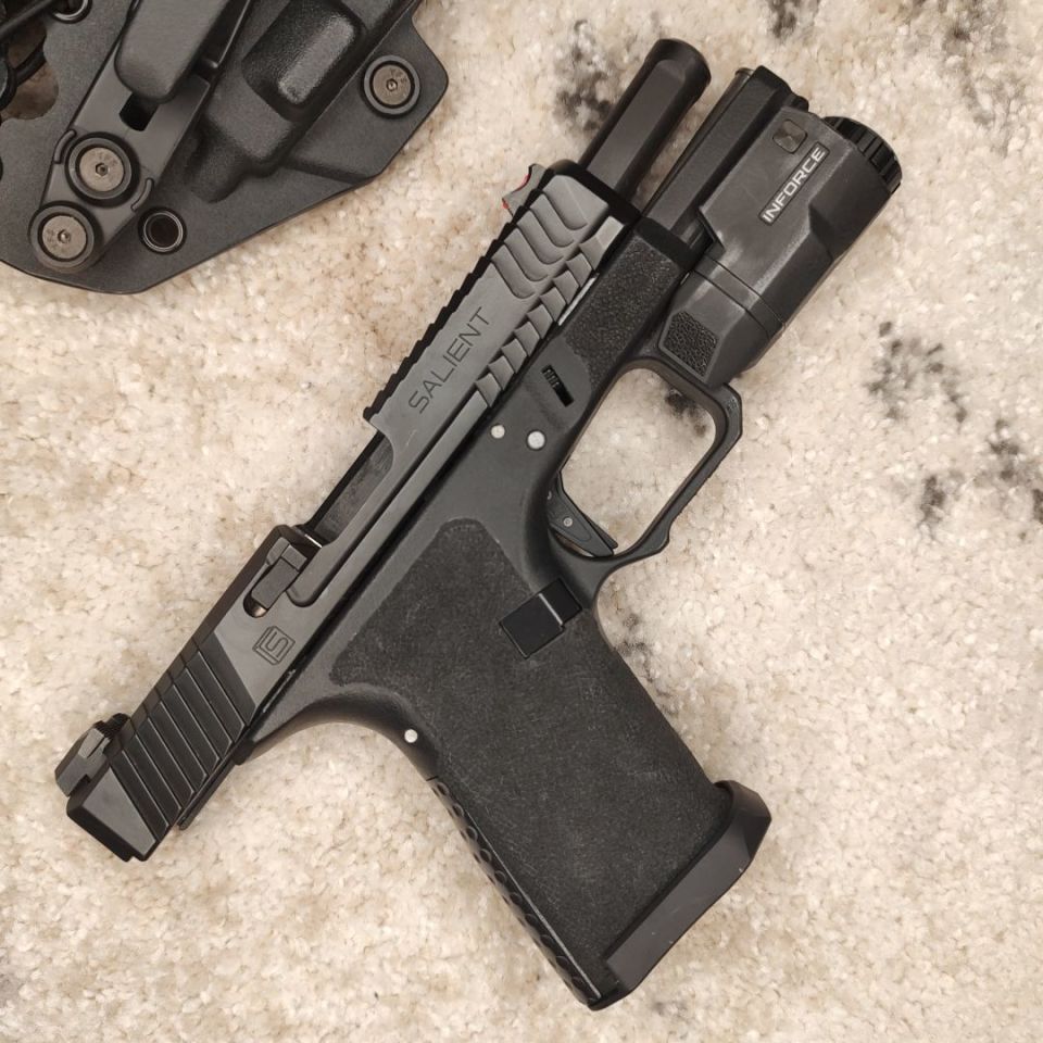 Image 4 - Salient blu-c 9mm