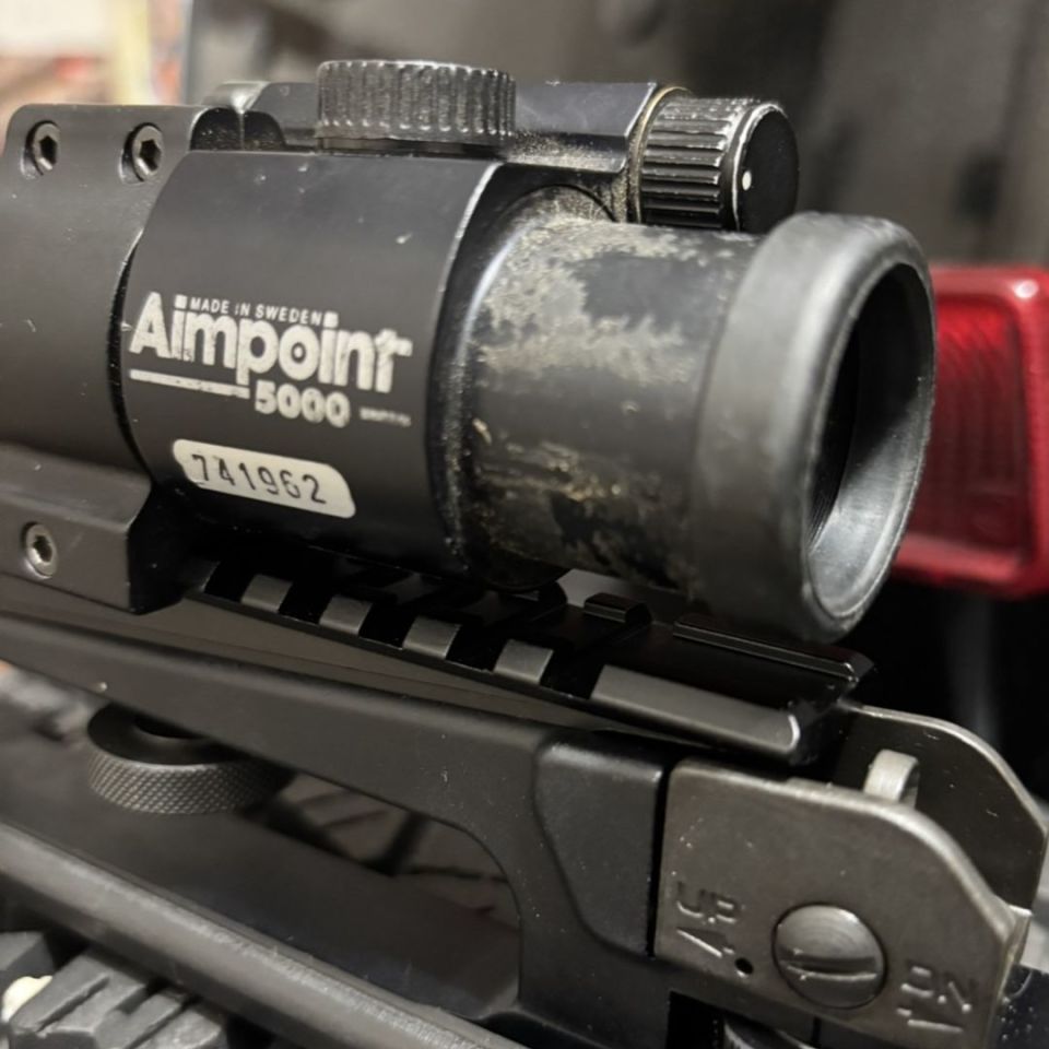 Image 5 - Aimpoint 5000