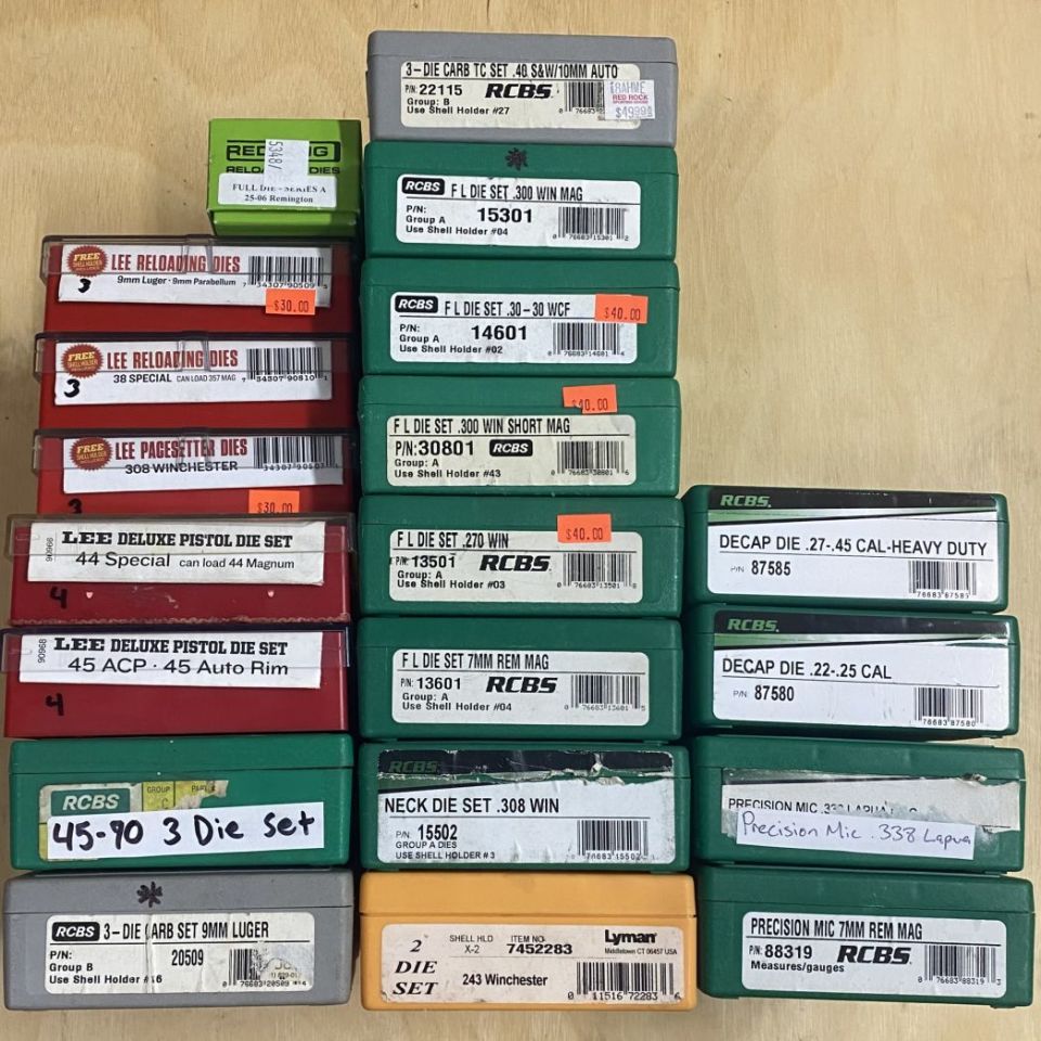 Image 1 - Large lot of reloading dies