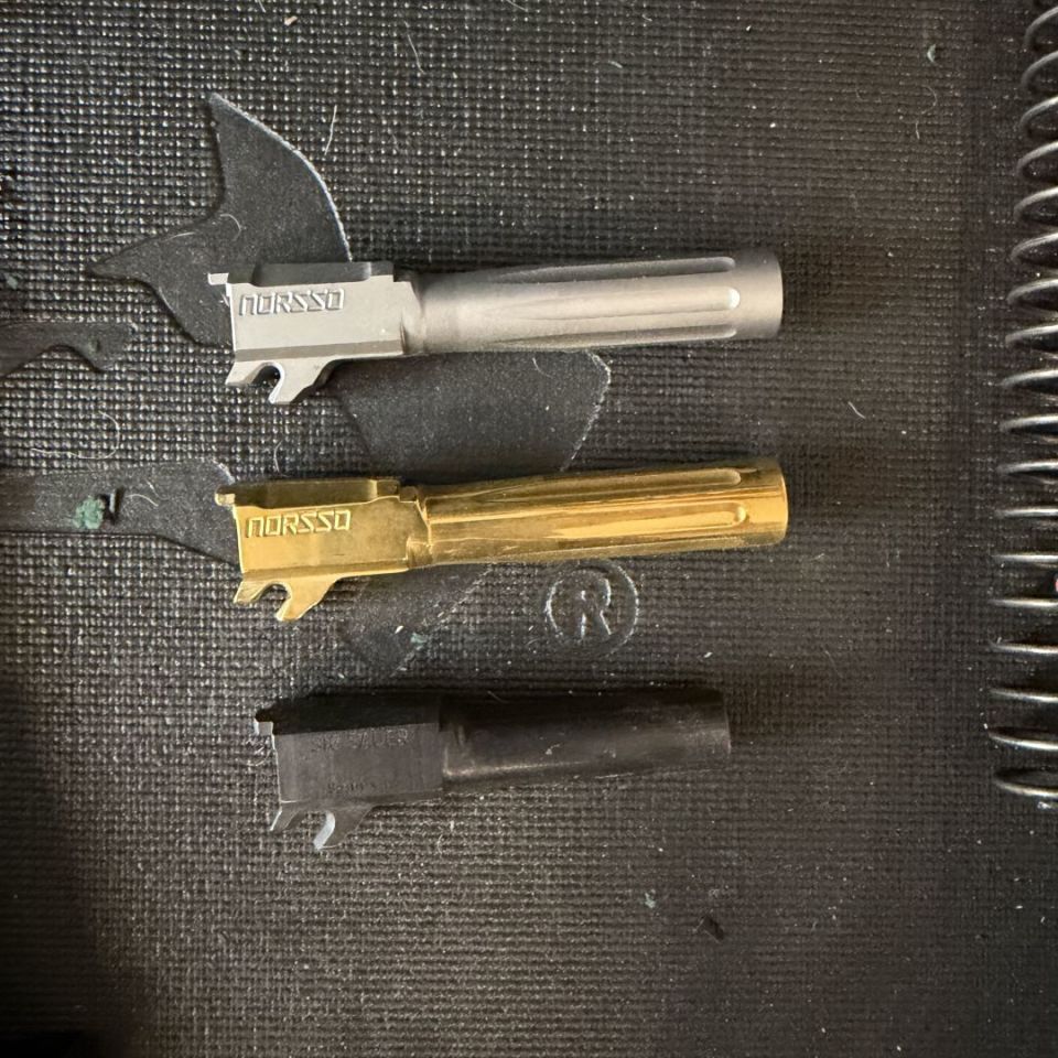 Image 1 - 365 Norsso barrels. 