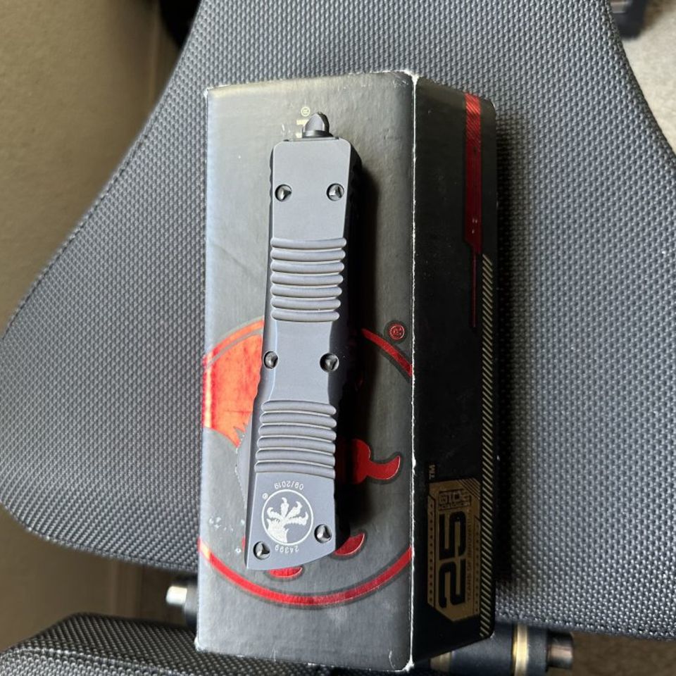 Image 4 - Microtech combat troodon