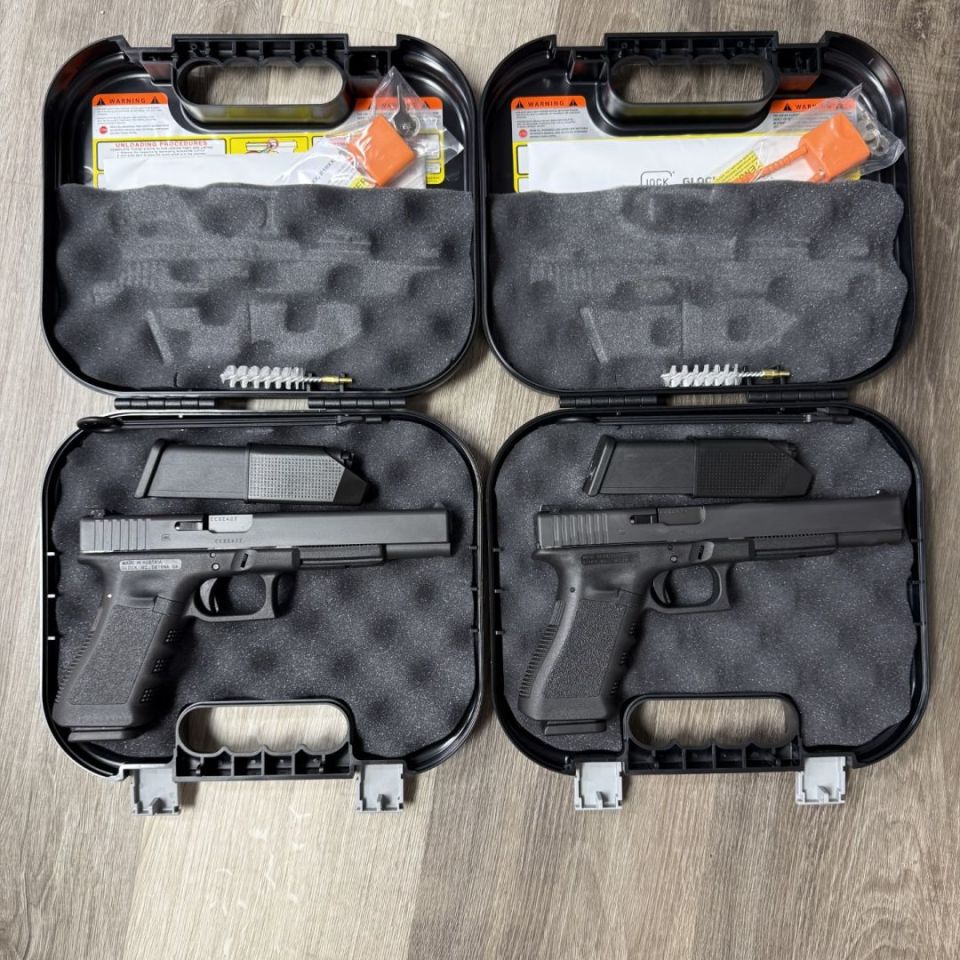 Image 2 - CONSECUTINVE S/N GLOCK 17L's