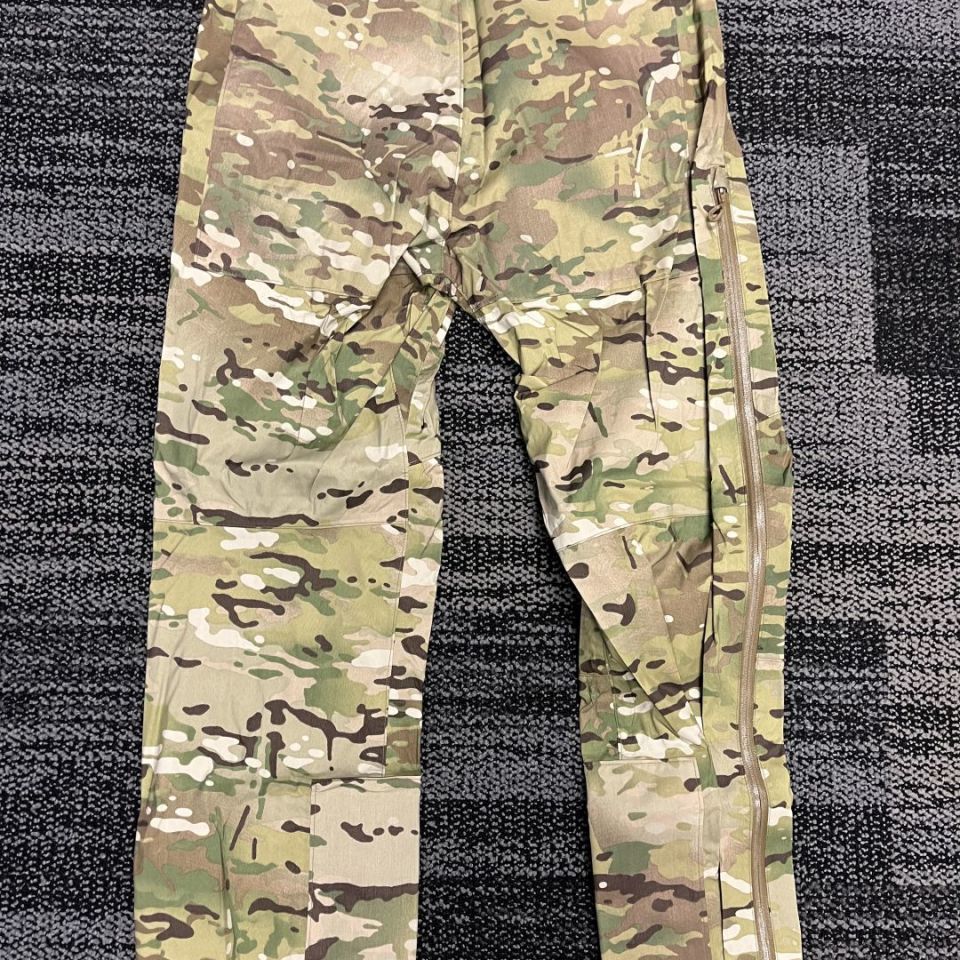 Image 2 - Beyond L6 Hardshell Pant Large