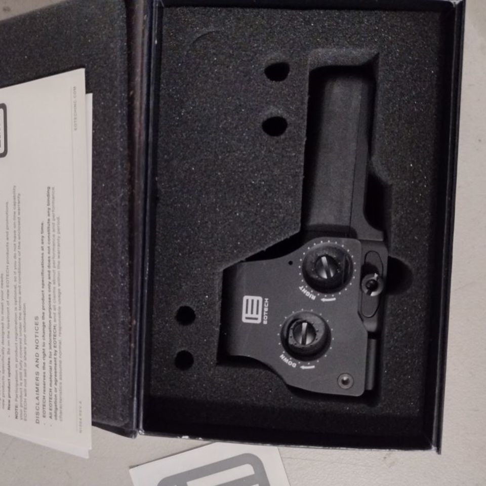 Image 3 - New in box Eotech 518.A65