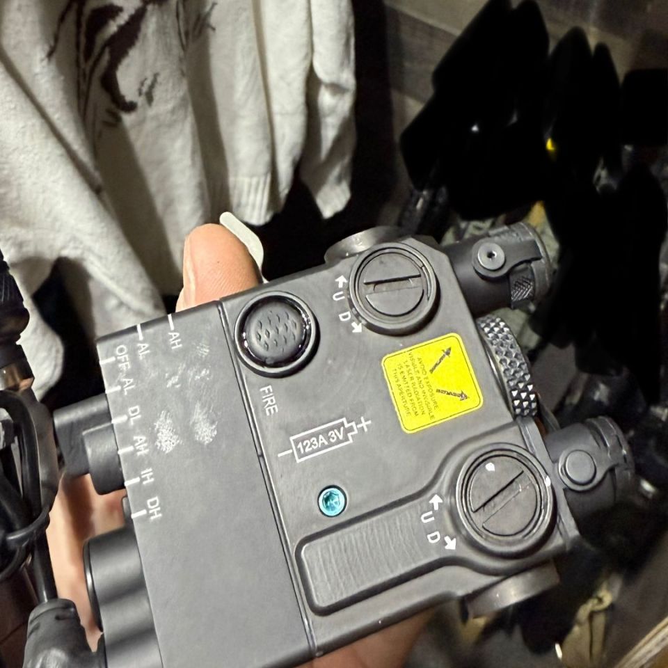 Image 2 - Dbal A3 civilian ir vis laser 