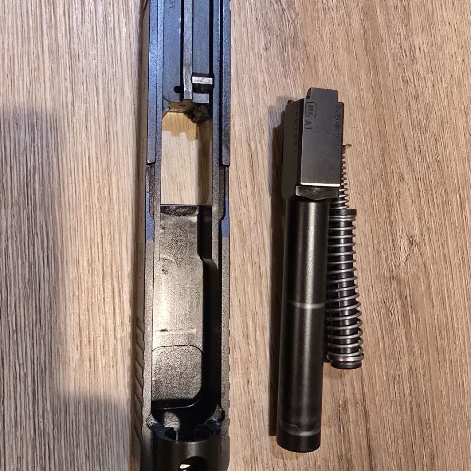 Image 2 - Glock 47 complete slide