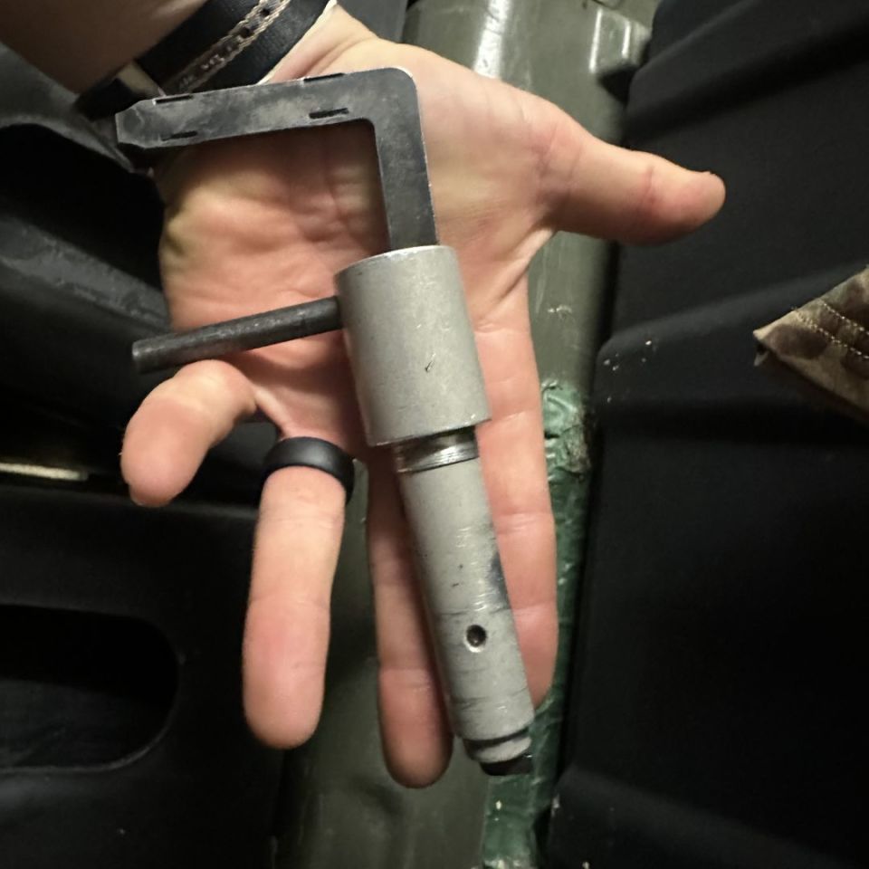 Image 3 - Assorted 240/249 cleaning tool