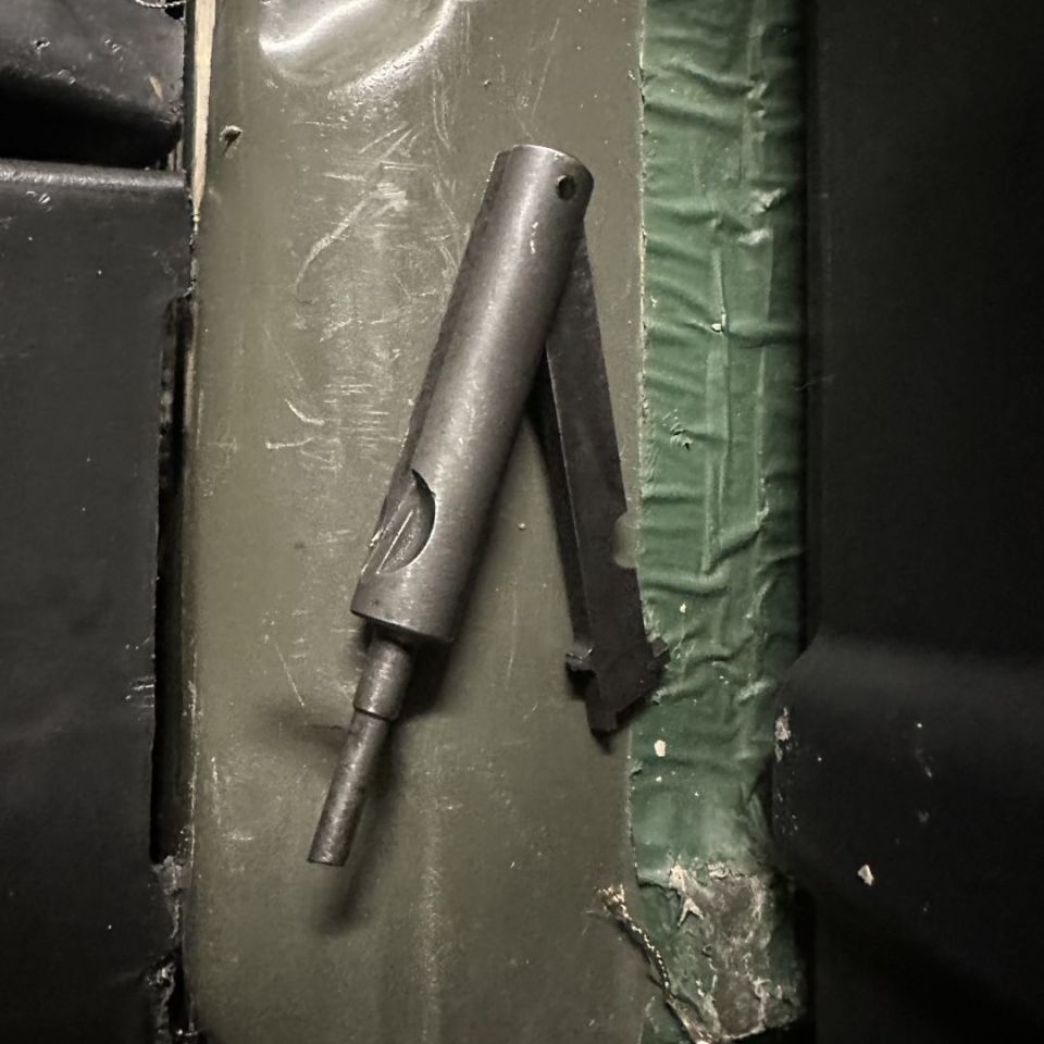 Image 2 - Assorted 240/249 cleaning tool