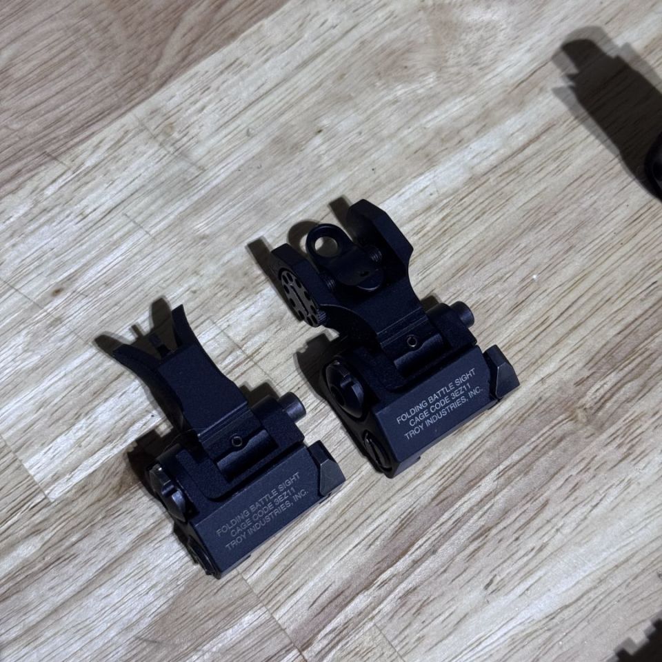 Image 3 - Geissele / KAC / Troy