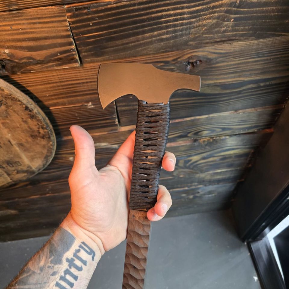 Image 2 - Winkler axe