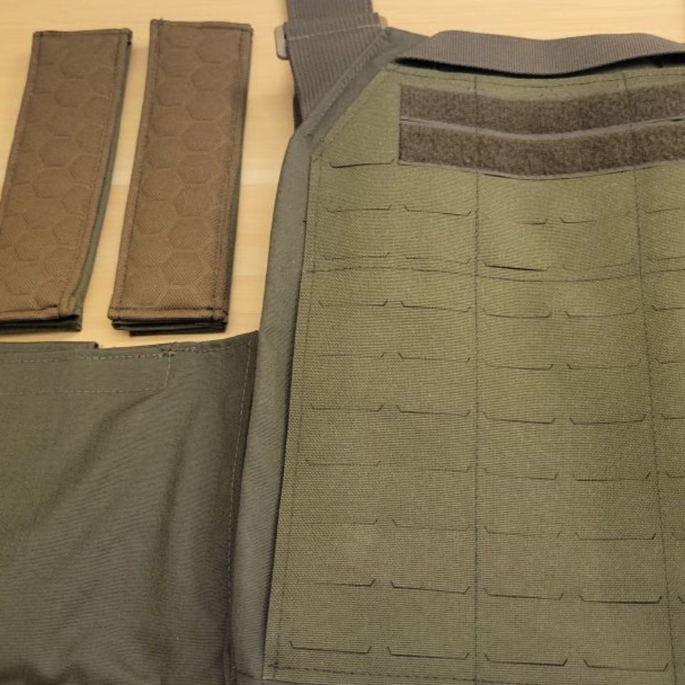 Image 2 - BCS Sentry Grid PC