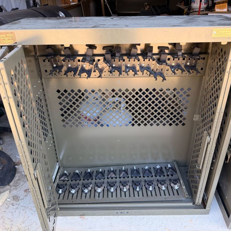 Image 2 - USGI weapons cage