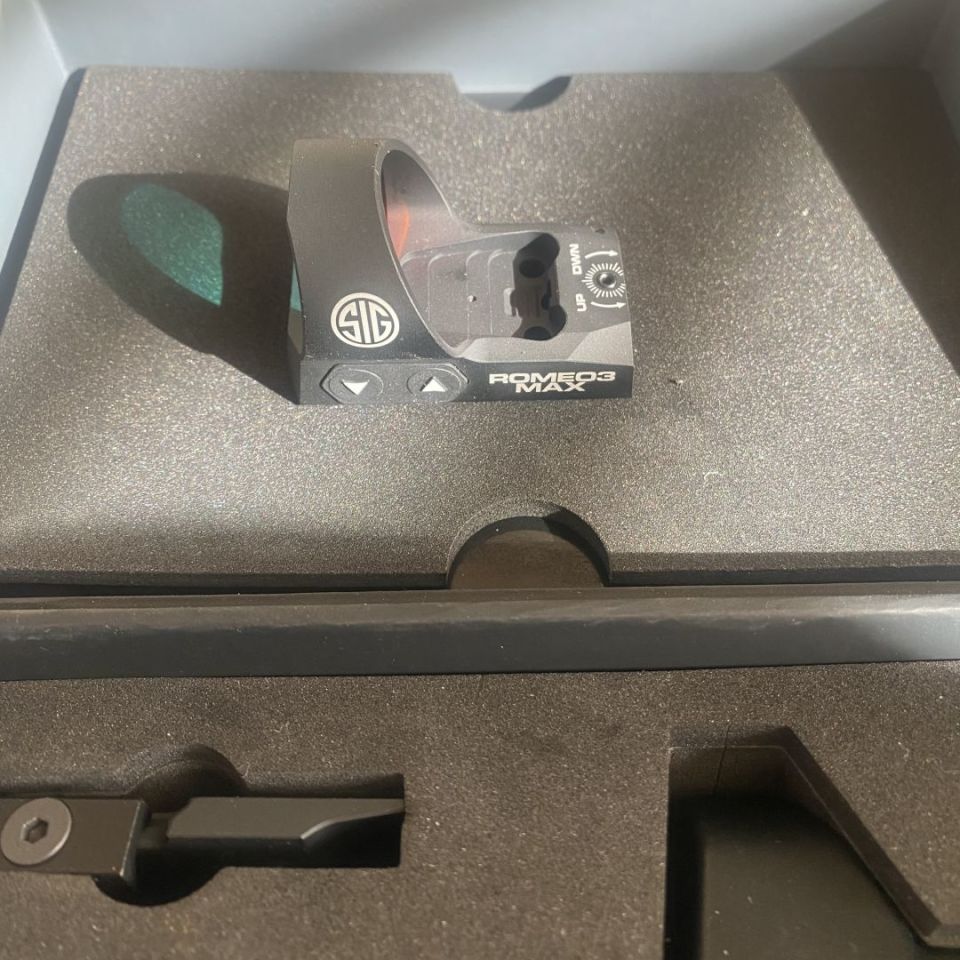 Image 3 - Sig Romeo3Max