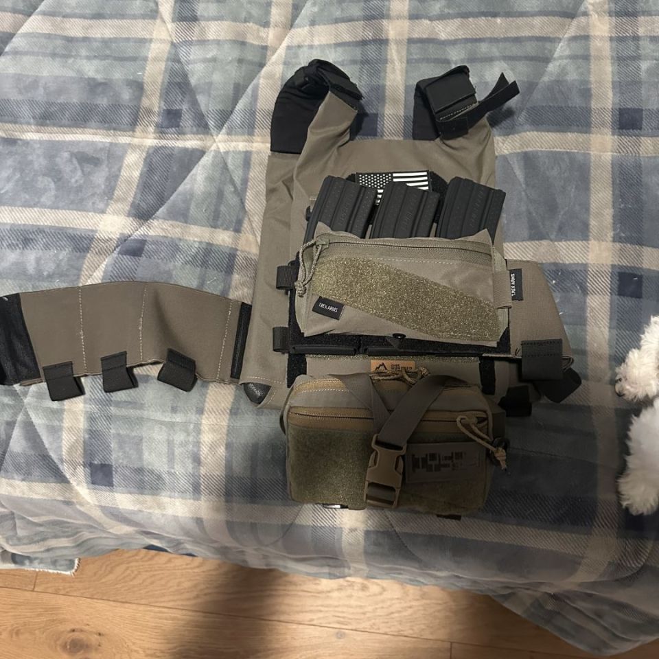 Image 1 - Hesco Body armor 