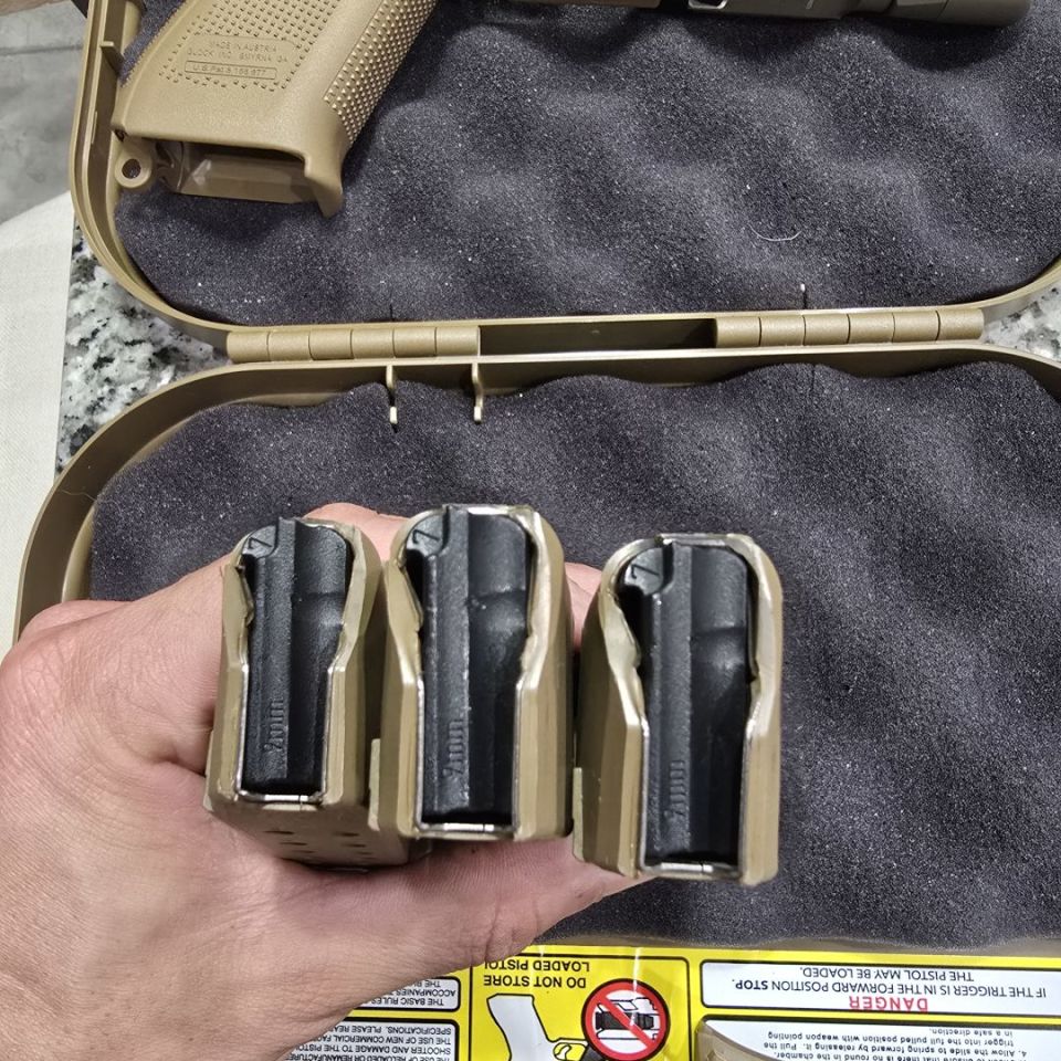 Image 5 - RMR HD or glock 19x and RMR