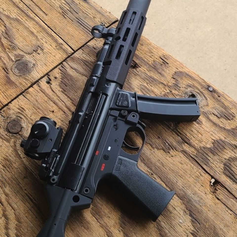 Image 1 - Mp5k Handguard