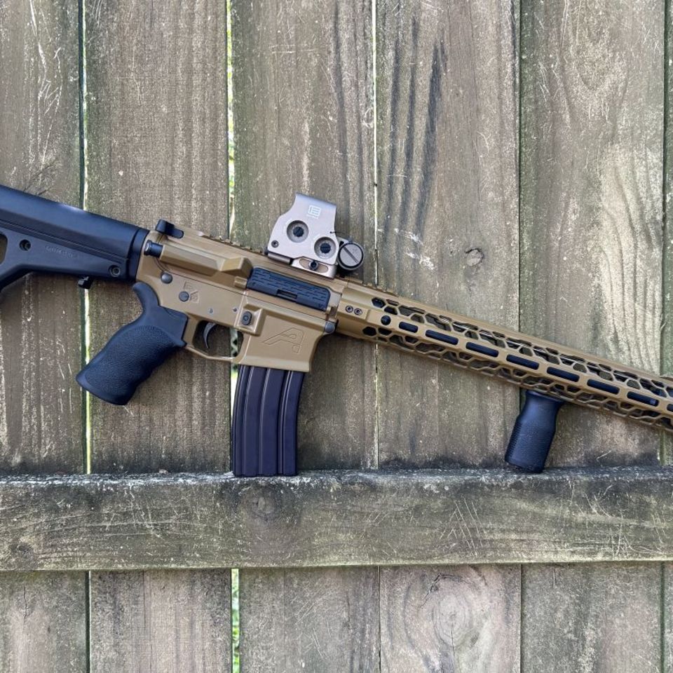 Image 3 - Aero M4E1 16" 556