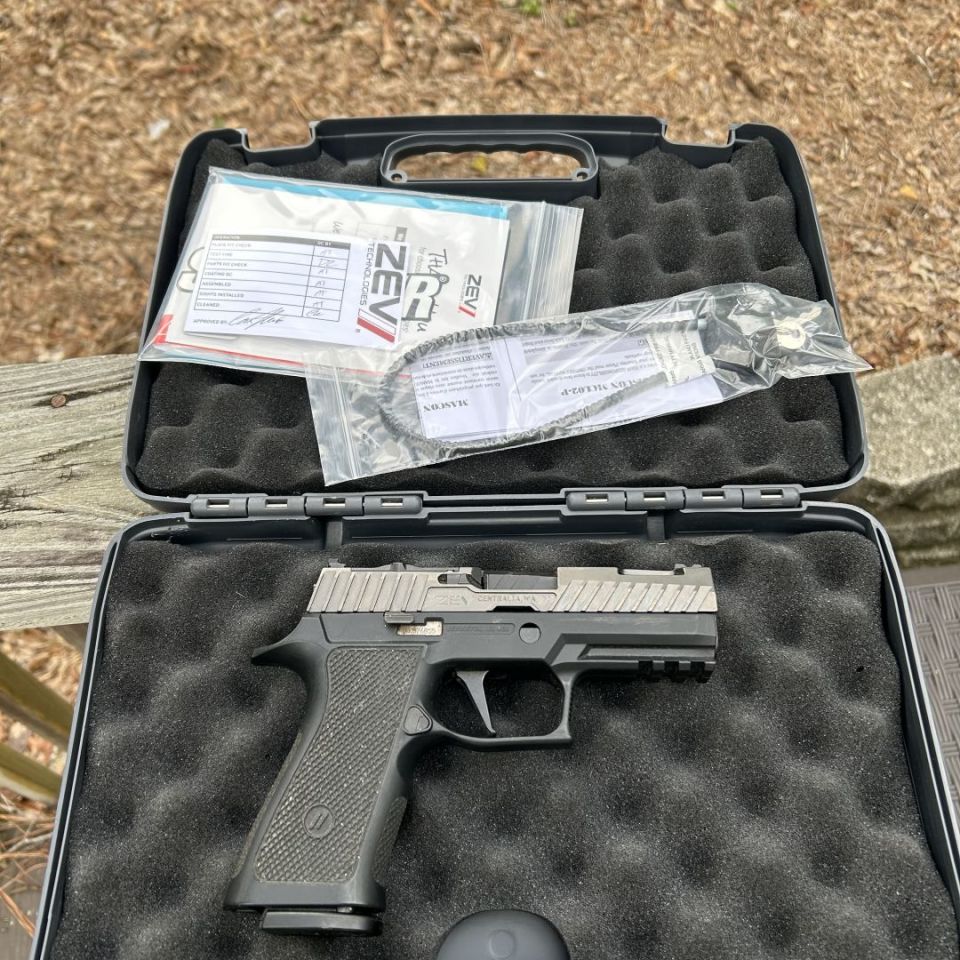 Image 3 - ZEV Z320 X-Carry