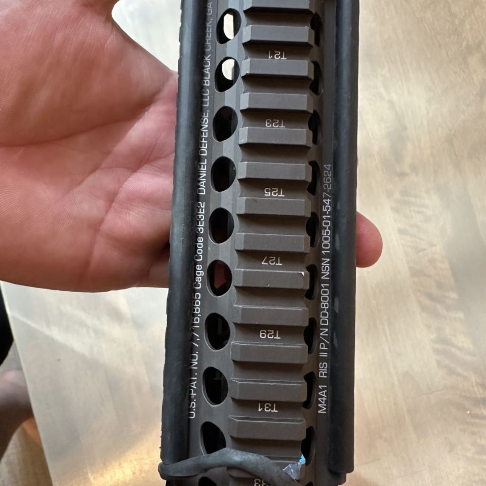 Image 5 - DD M4A1 Block 2 Complete Upper