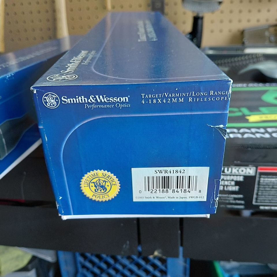 Image 1 - Smith and Wesson 4-18x40 scope