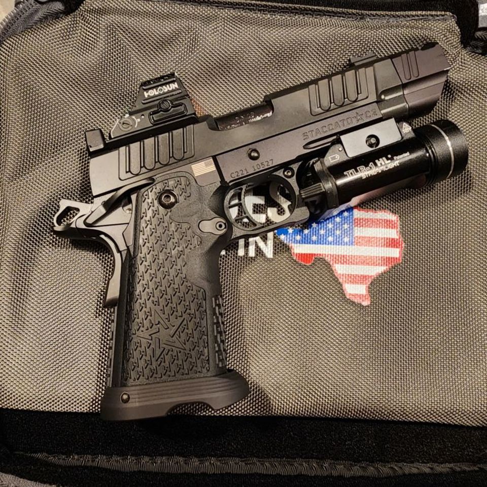 Image 3 - Staccato C2  And P Grip w/ Acc