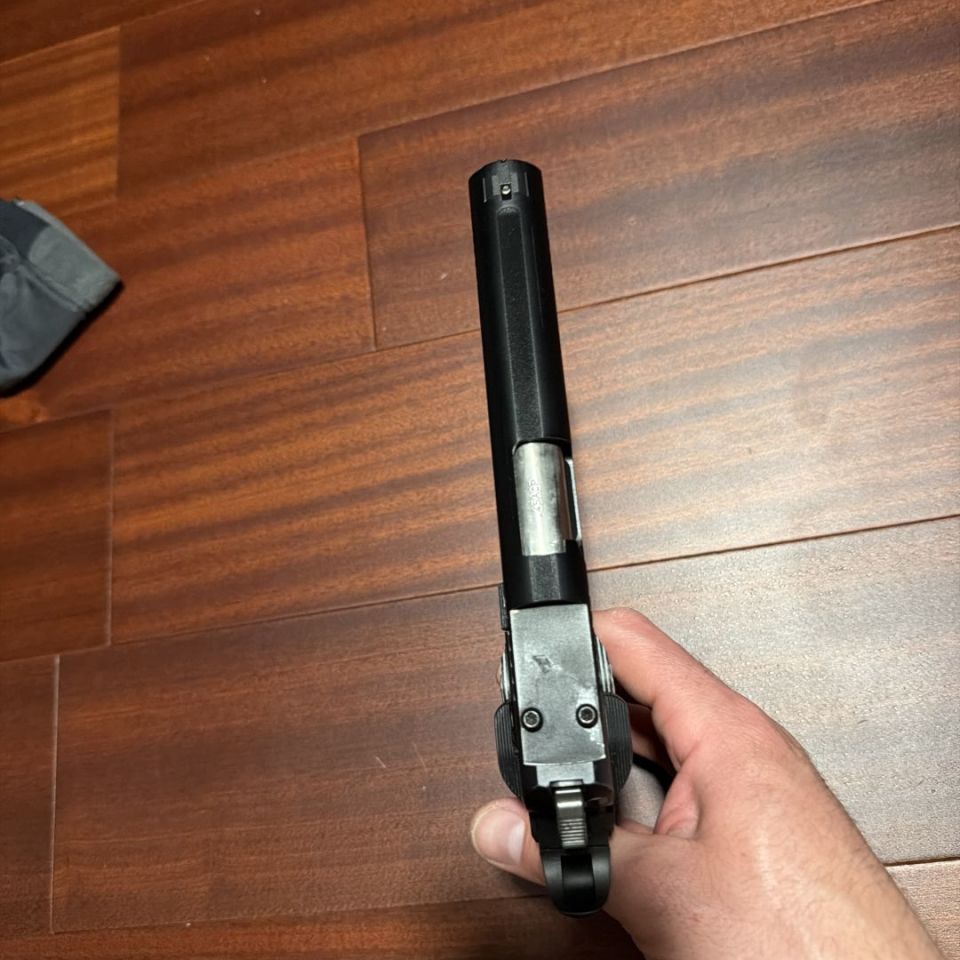 Image 2 - Dan Wesson specialist 