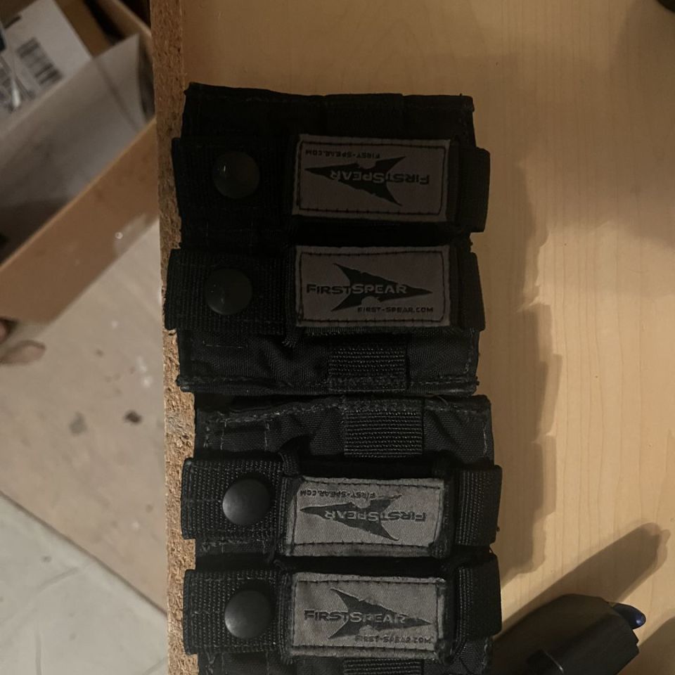 Image 5 - Miscellaneous mag carriers 