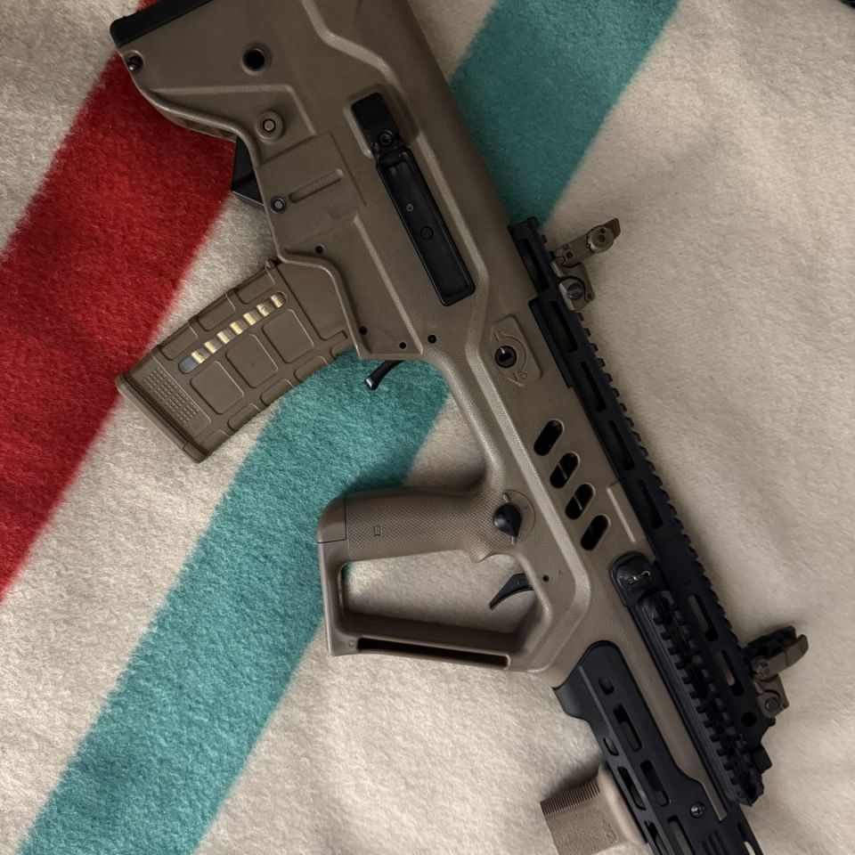 Image 2 - Battlefield Pickup Tavor SAR