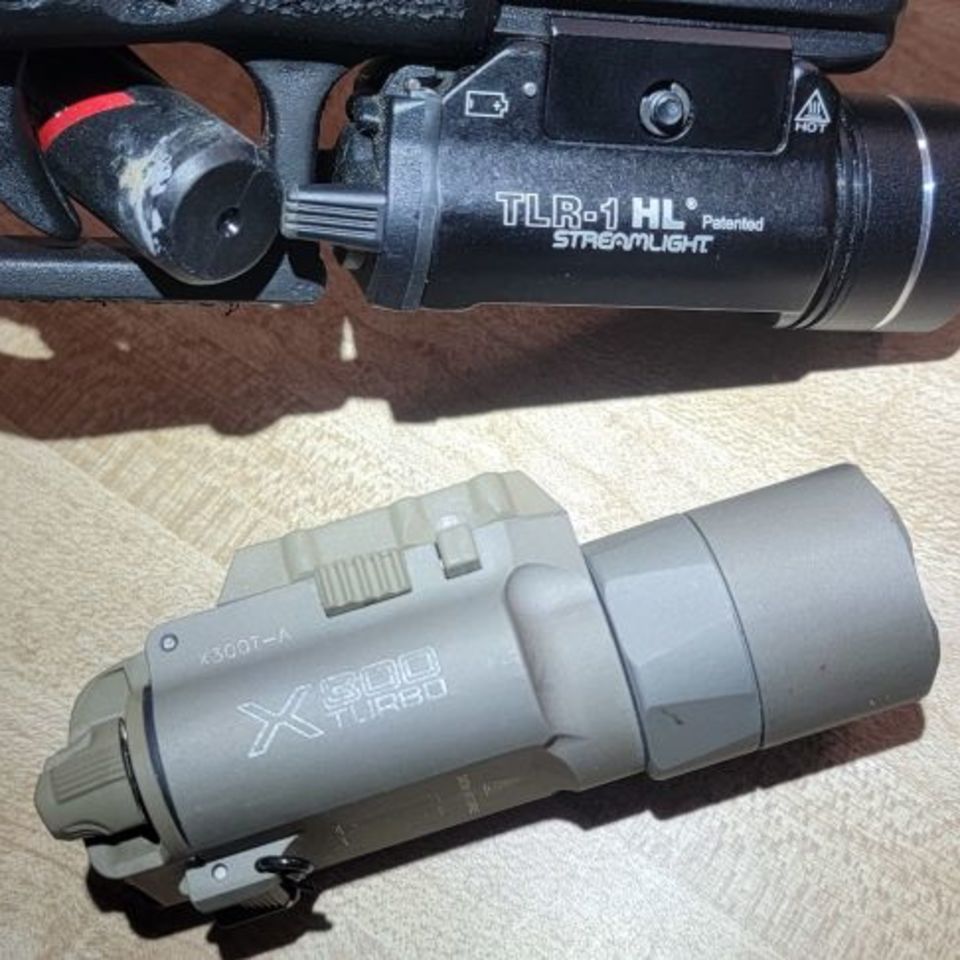 Image 5 - Gen 3 Glock 17