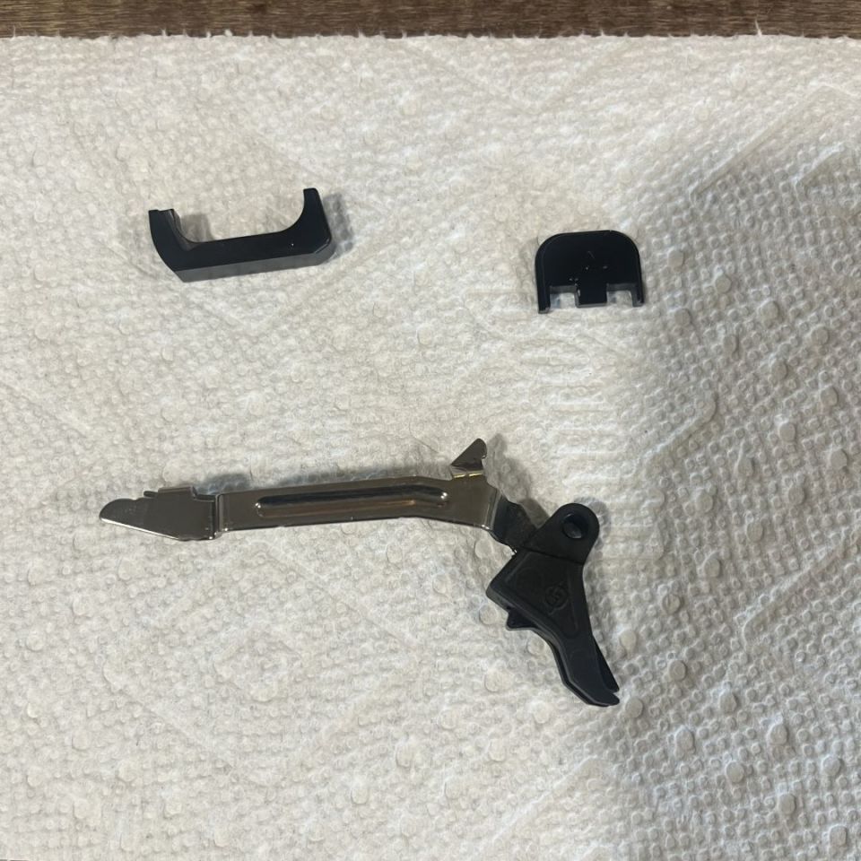 Image 3 - Agency arms stuff