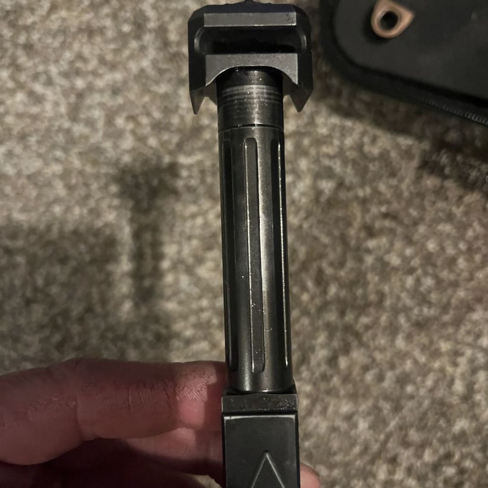 Image 1 - Agency arms stuff