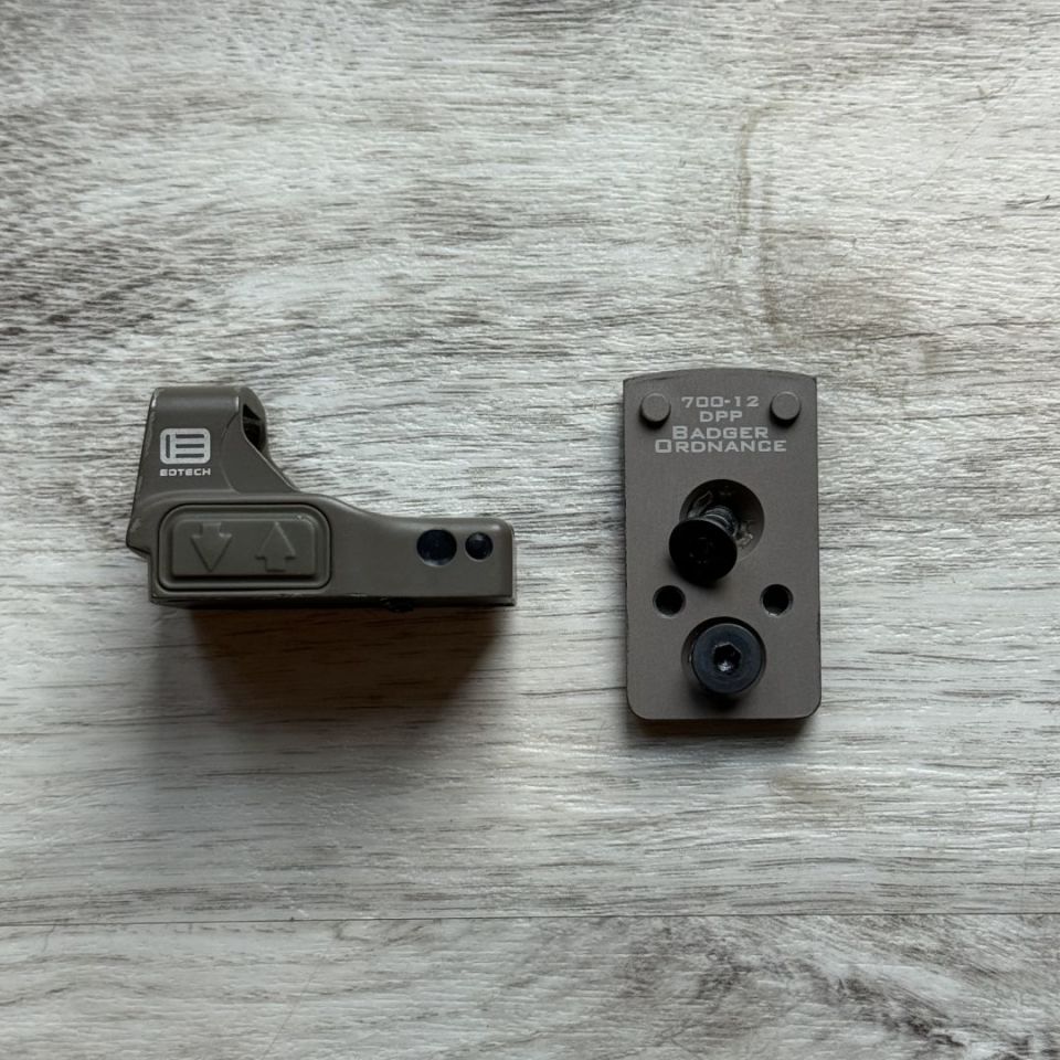 Image 2 - EOtech EFLX and Badger 12Top