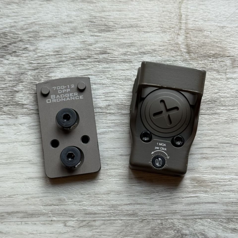 Image 3 - EOtech EFLX and Badger 12Top