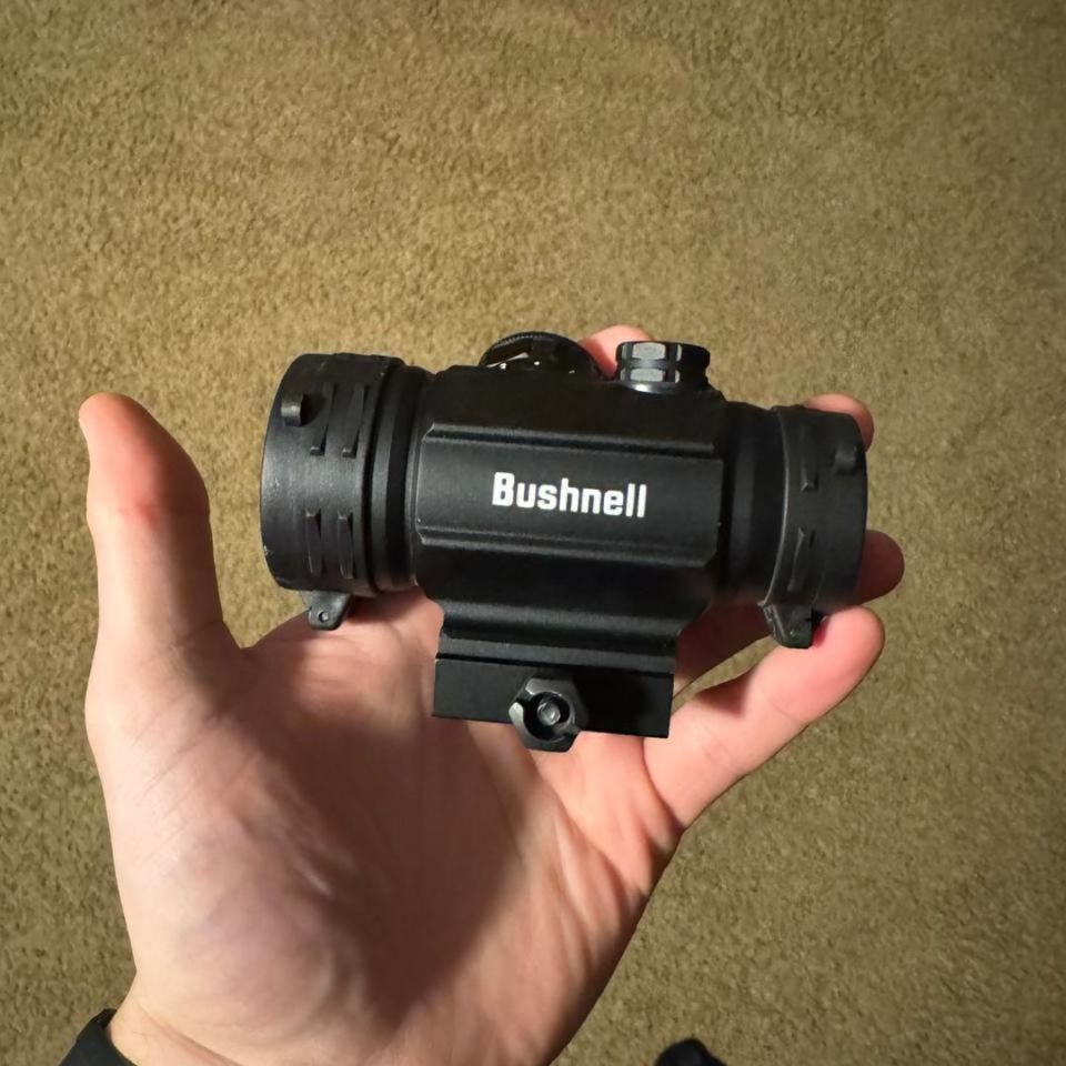 Image 3 - Bushnell Tac "Big D" Red Dot