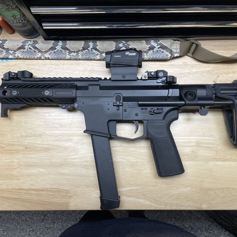 Image 2 - Angstadt Arms udp9 (9mm)